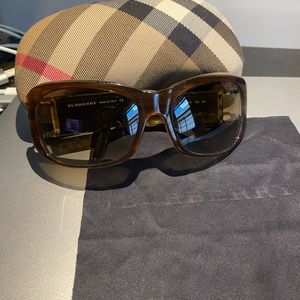 Burberry Sunglasses